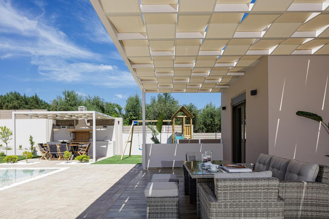 Koin Villa Sunset, With Heated Pool & Whirlpool, By Thinkvilla Perama  外观 照片