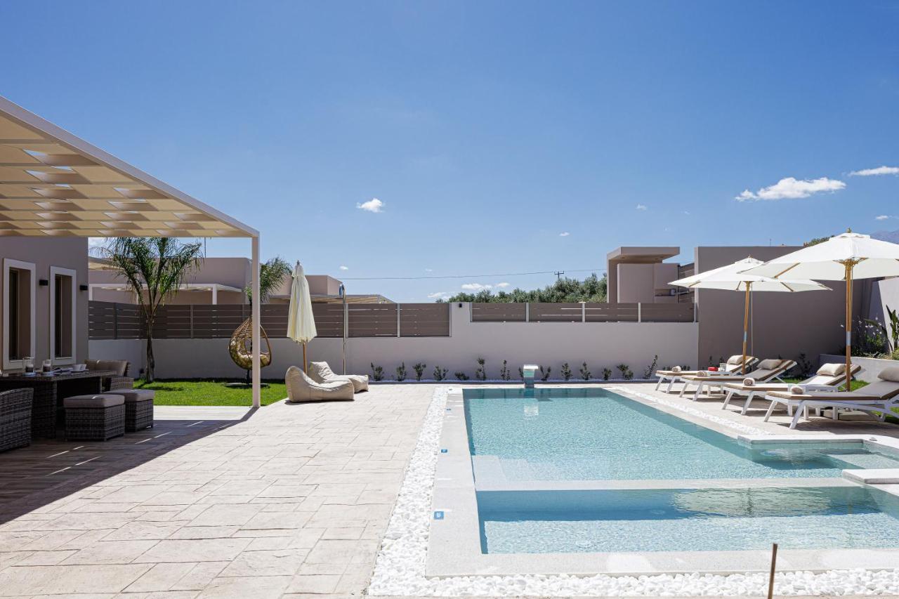 Koin Villa Sunset, With Heated Pool & Whirlpool, By Thinkvilla Perama  外观 照片