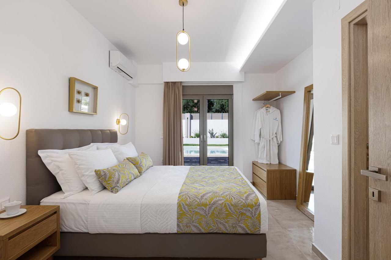 Koin Villa Sunset, With Heated Pool & Whirlpool, By Thinkvilla Perama  外观 照片